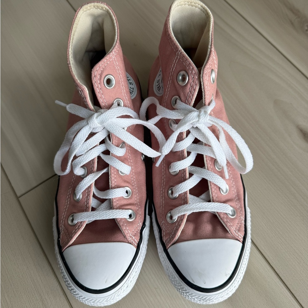 Converse Women’s Pink High-Top All Stars